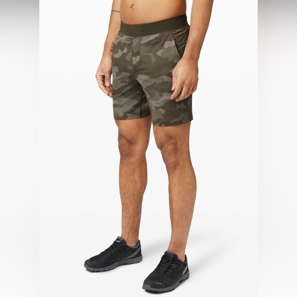 Lululemon T.H.E. Short 7" Mesh *Linerless
Variegated Mesh Camo Max Dark Olive - Picture 1 of 8